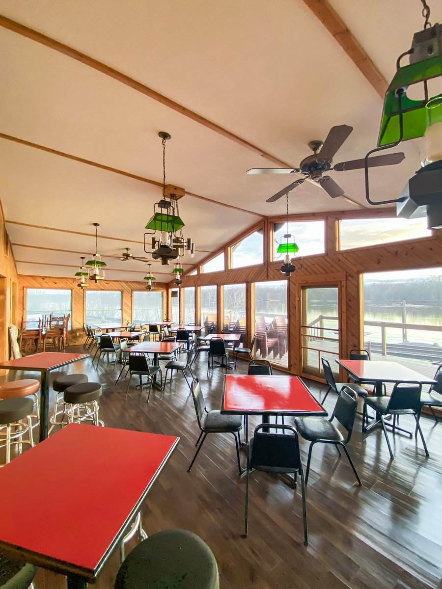 Dining Area At The Landing Bar &Amp; Restaurant